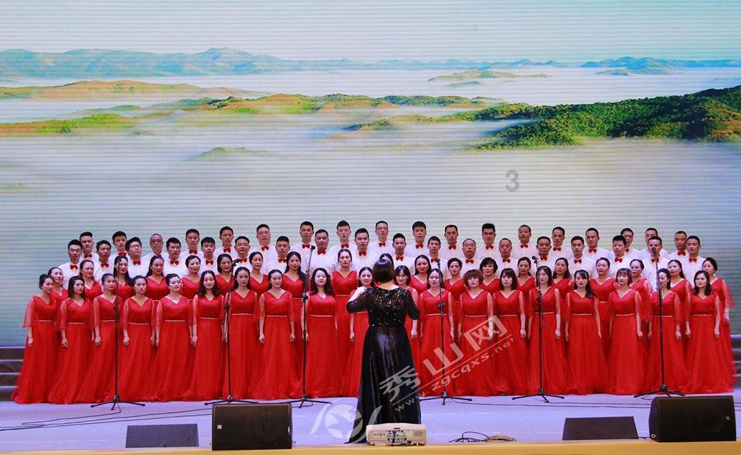 项羽设了鸿门宴来“招待”刘邦，为何最后还是让他逃脱了？