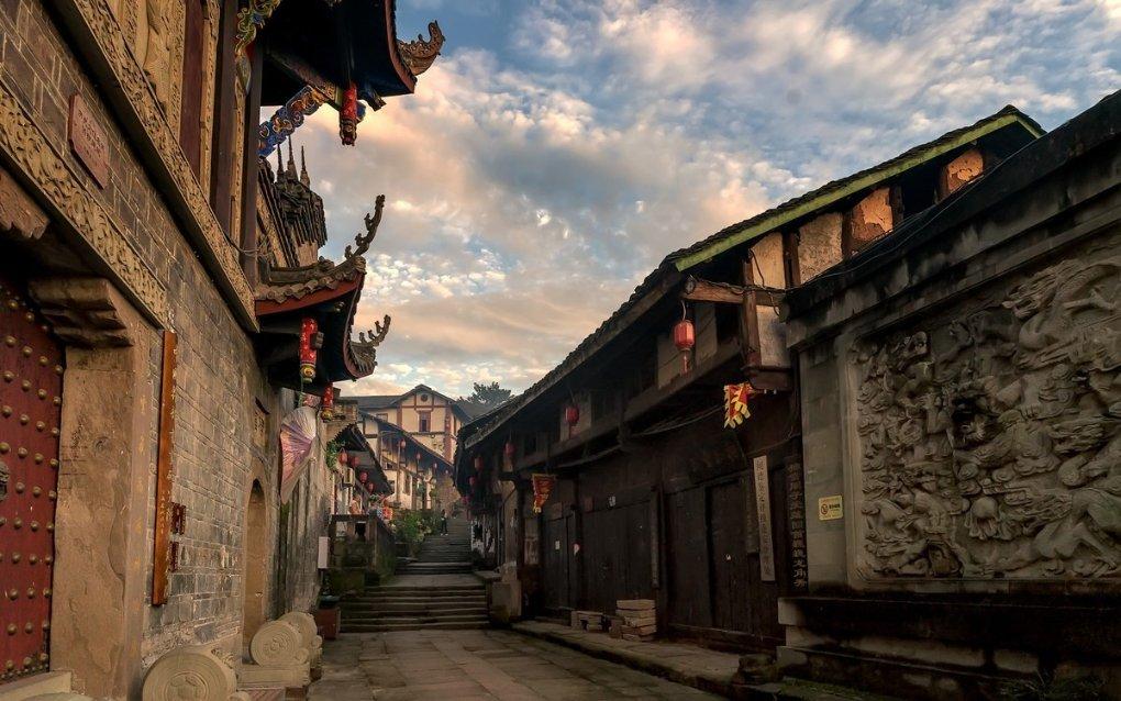 向承强检查调度全州抗凝保畅安全维稳工作并主持召开全州安全生产工作调度会