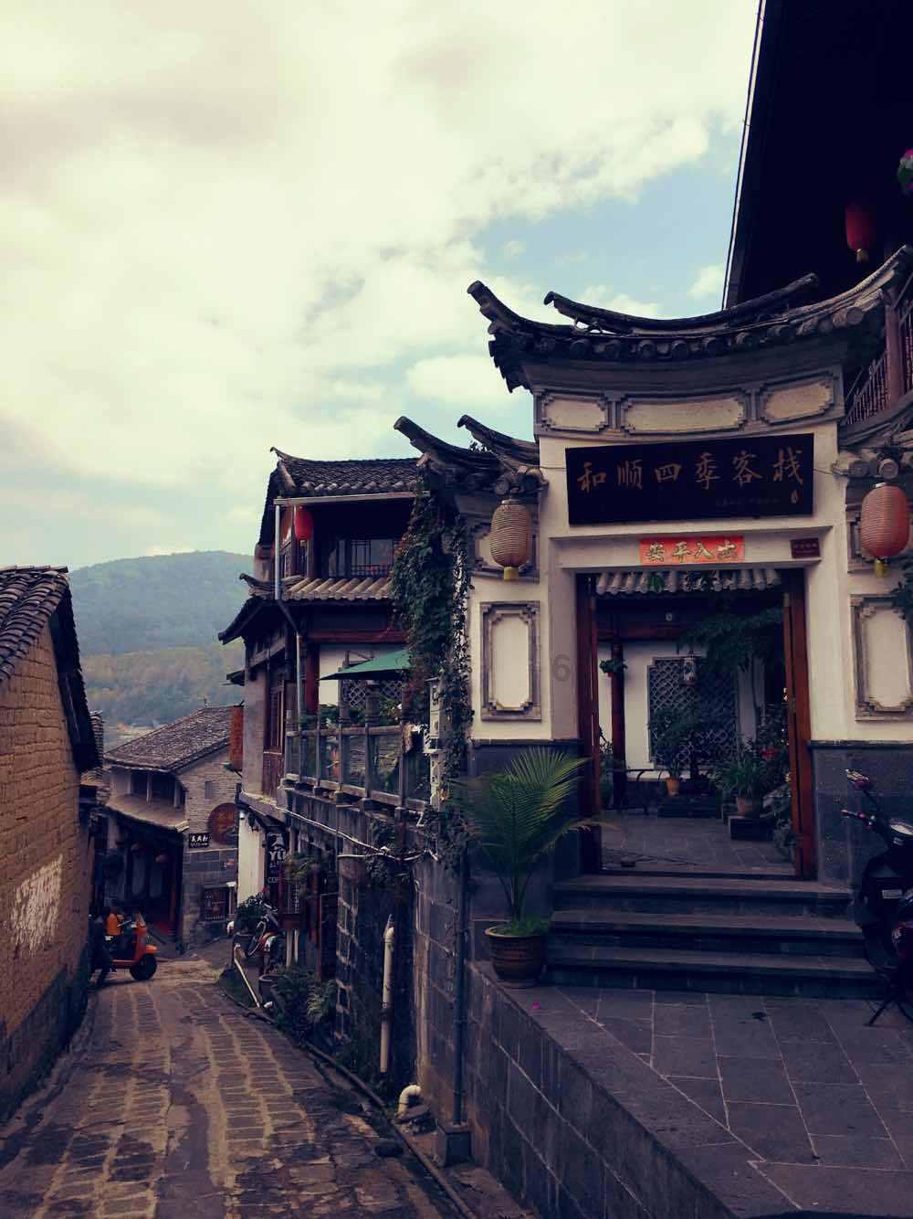 赛博朋克酒保行动