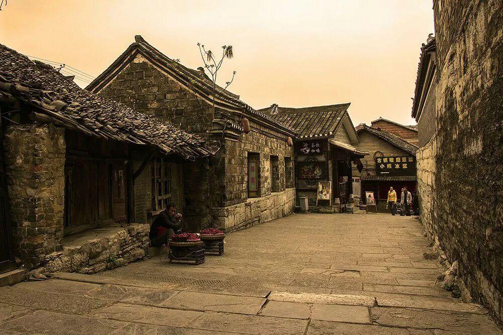 徐嘉余曾当众要王冰冰联系方式、还发暗示动态，他此前还有过哪些争议之举？游戏画面